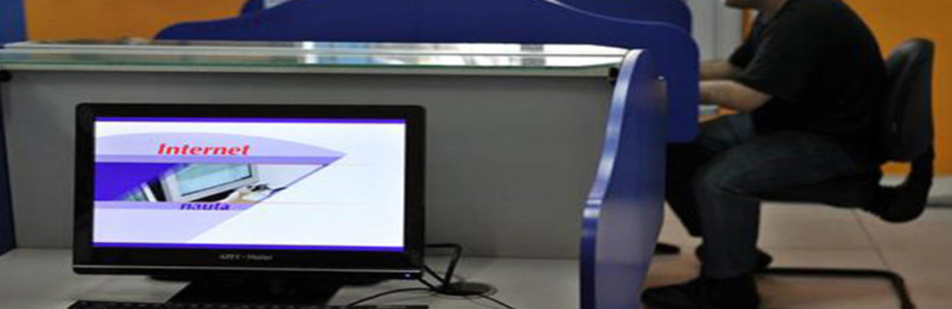 Internet service through Etecsa.